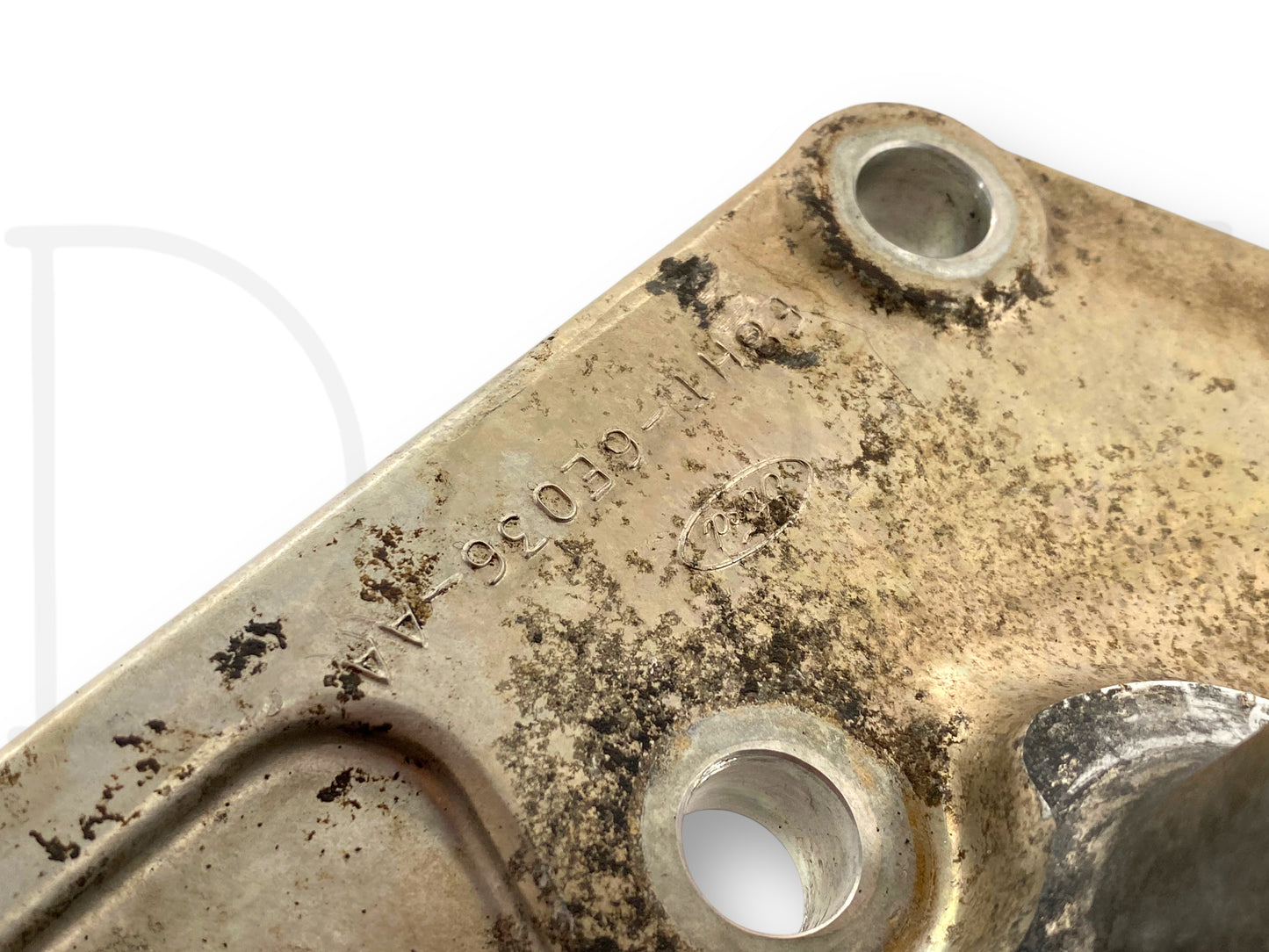 88-94 Ford F600 F700 Diesel LH Left Driver Engine Mount Bracket E8Ht-6E036-Aa