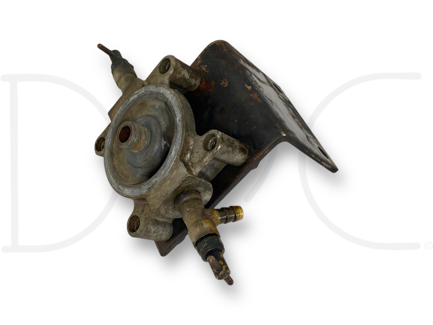 87-94 Ford F600 F700 Water Coolant Filter Head Base Bracket E7Ht-8A425-AB
