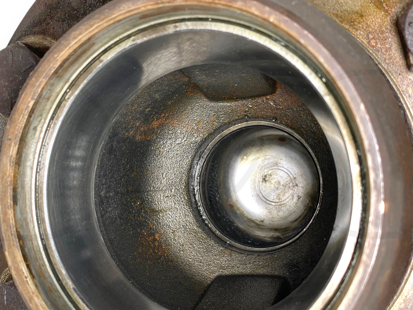 87-90 Ford F600 F700 Front Axle Wheel Bearing Hub Stud Pilot 6 Lug LH Left OE