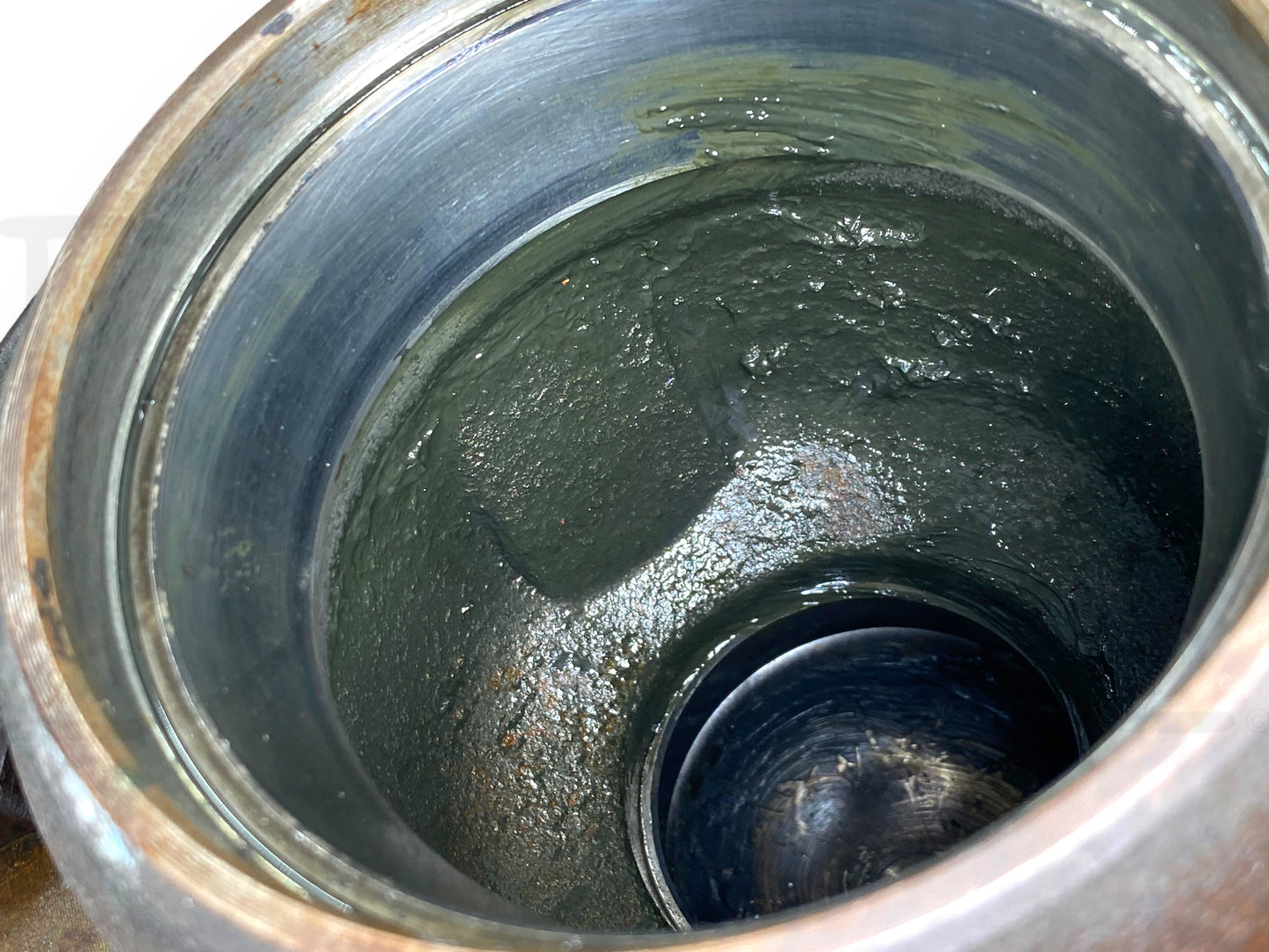 87-90 Ford F600 F700 Front Axle Wheel Bearing Hub Stud Pilot 6 Lug RH Right OE