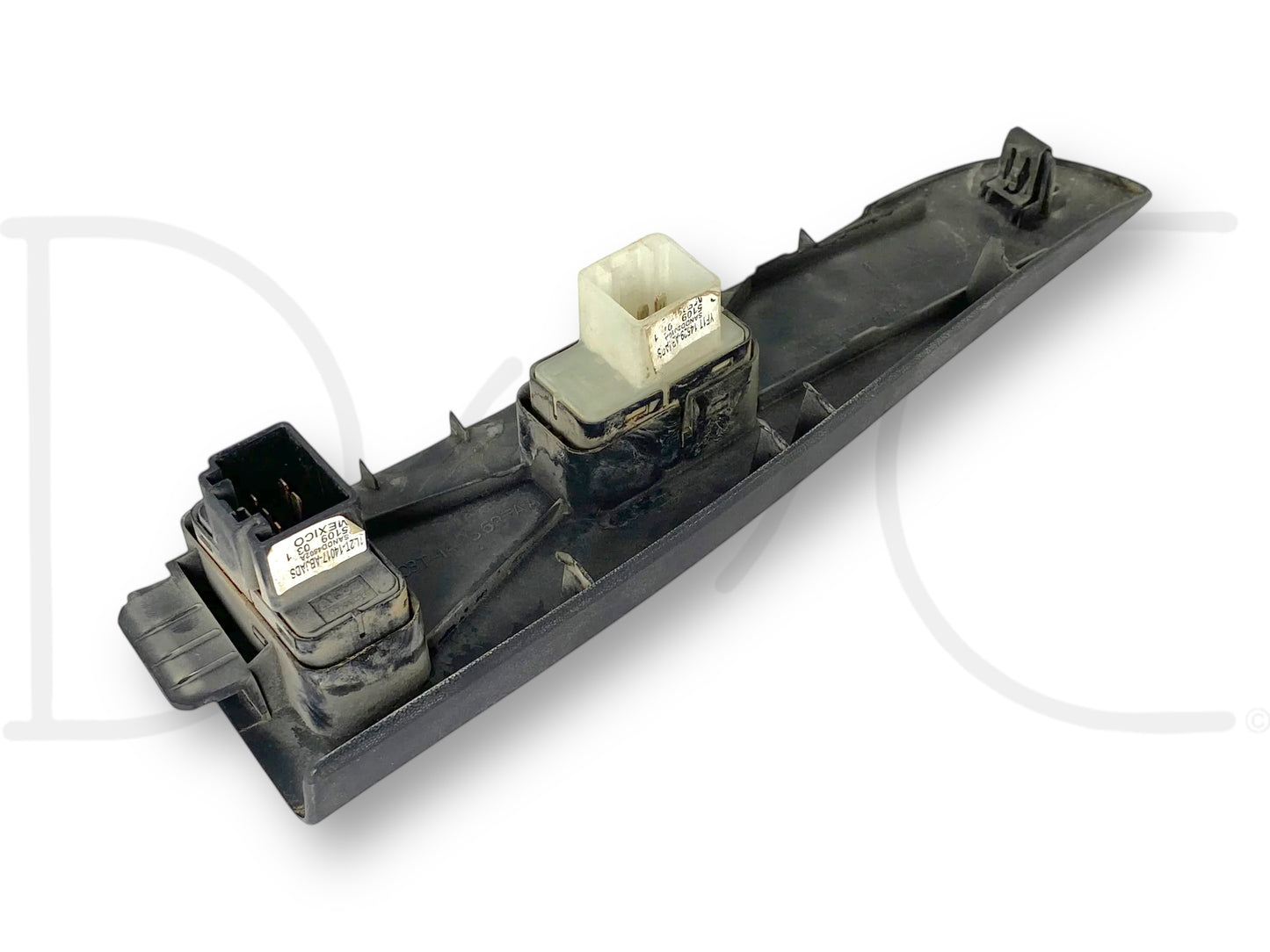 02-07 Ford F250 F350 RH Right Passenger Front Power Window Lock Switch Panel