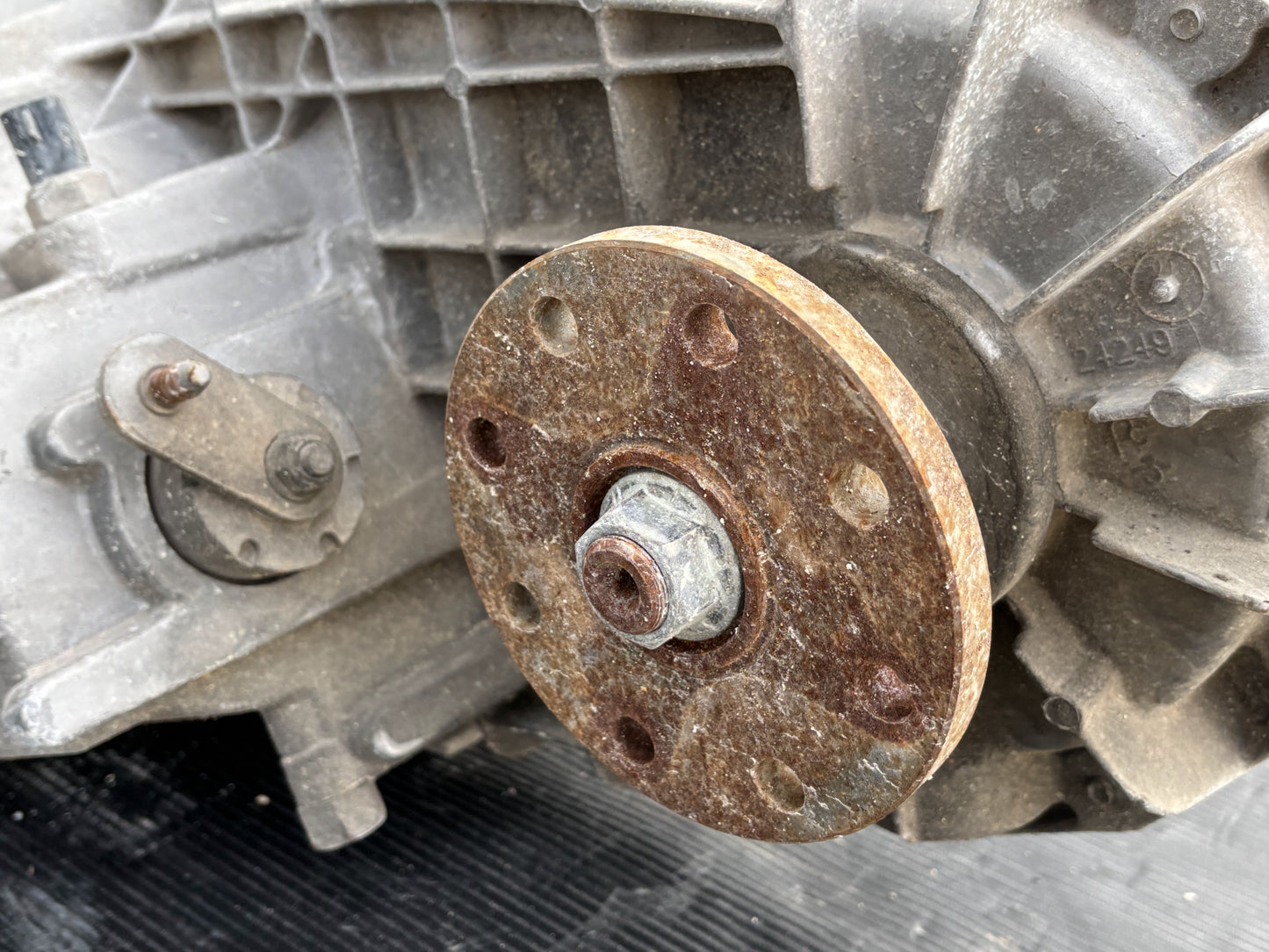 99-02 Ford F250 F350 4WD Transfer Case Manual Shift Auto Trans Np271