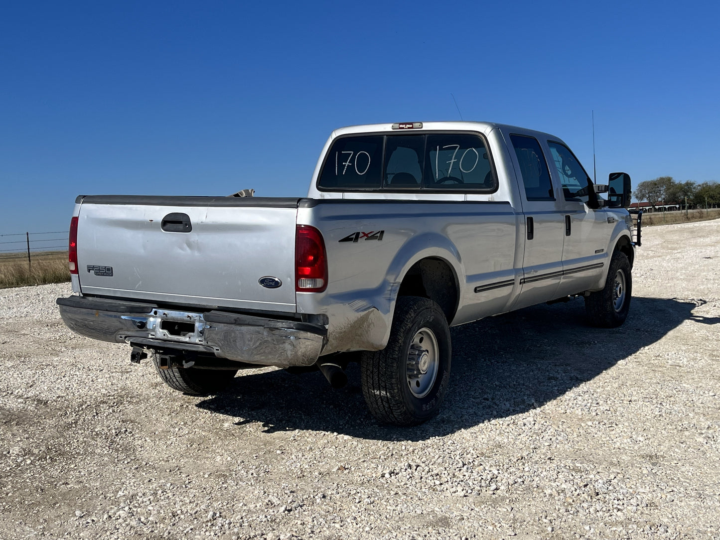 1999-2007 Ford F250 F350 Front Fender RH Right Passenger Silver Z3