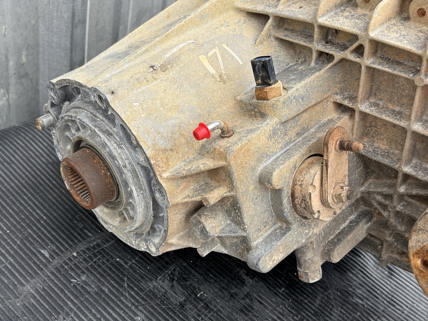 03-07 Ford F250 F350 4X4 4WD Transfer Case Manual Shift ZF6 ZF-6 Trans Np271