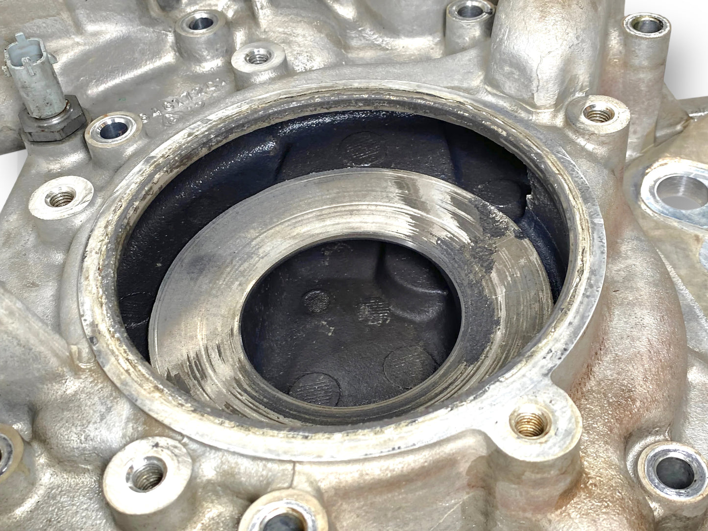 08-10 Ford F250 F350 6.4 6.4L Diesel Front Timing Cover Housing OE 1848172C1