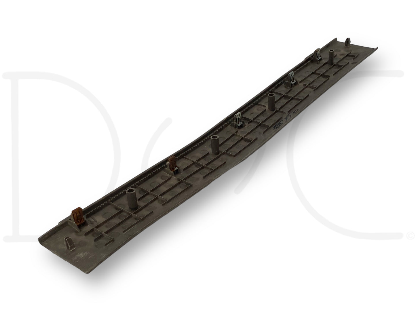 99-04 Ford F250 F350 RH Right Passenger Front Rocker Sill Trim Panel Tan OE