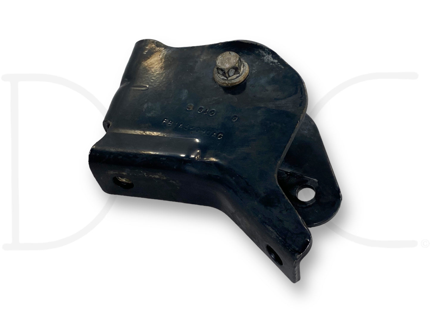 99-07 Ford F250 F350 2WD I-Beam Front Axle Pivot Mount Bracket Front LH Left OE