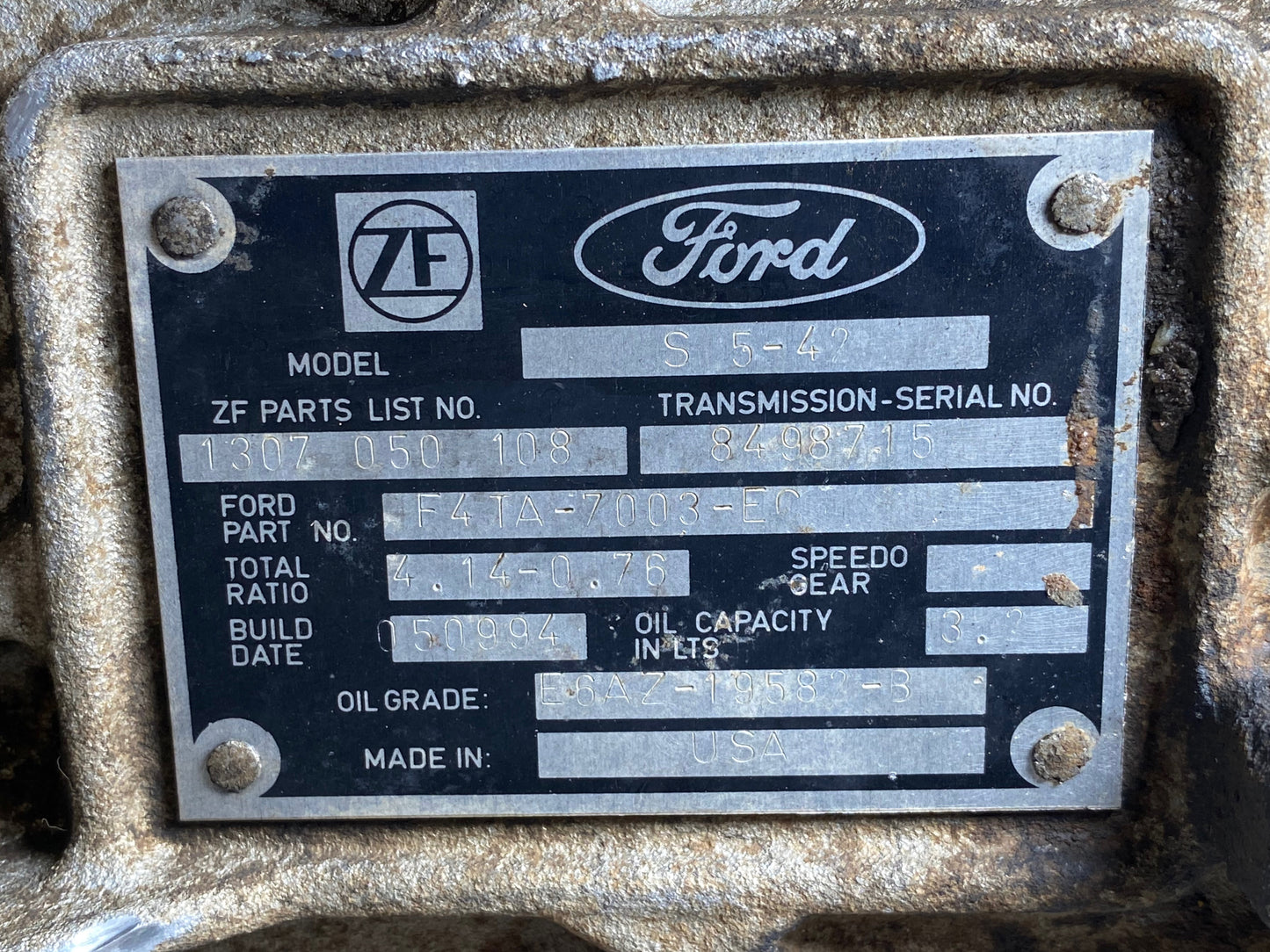 88-95 Ford F250 F350 7.3 ZF5 ZF-5 S5-42 Main Housing Case 7.3L Diesel OE