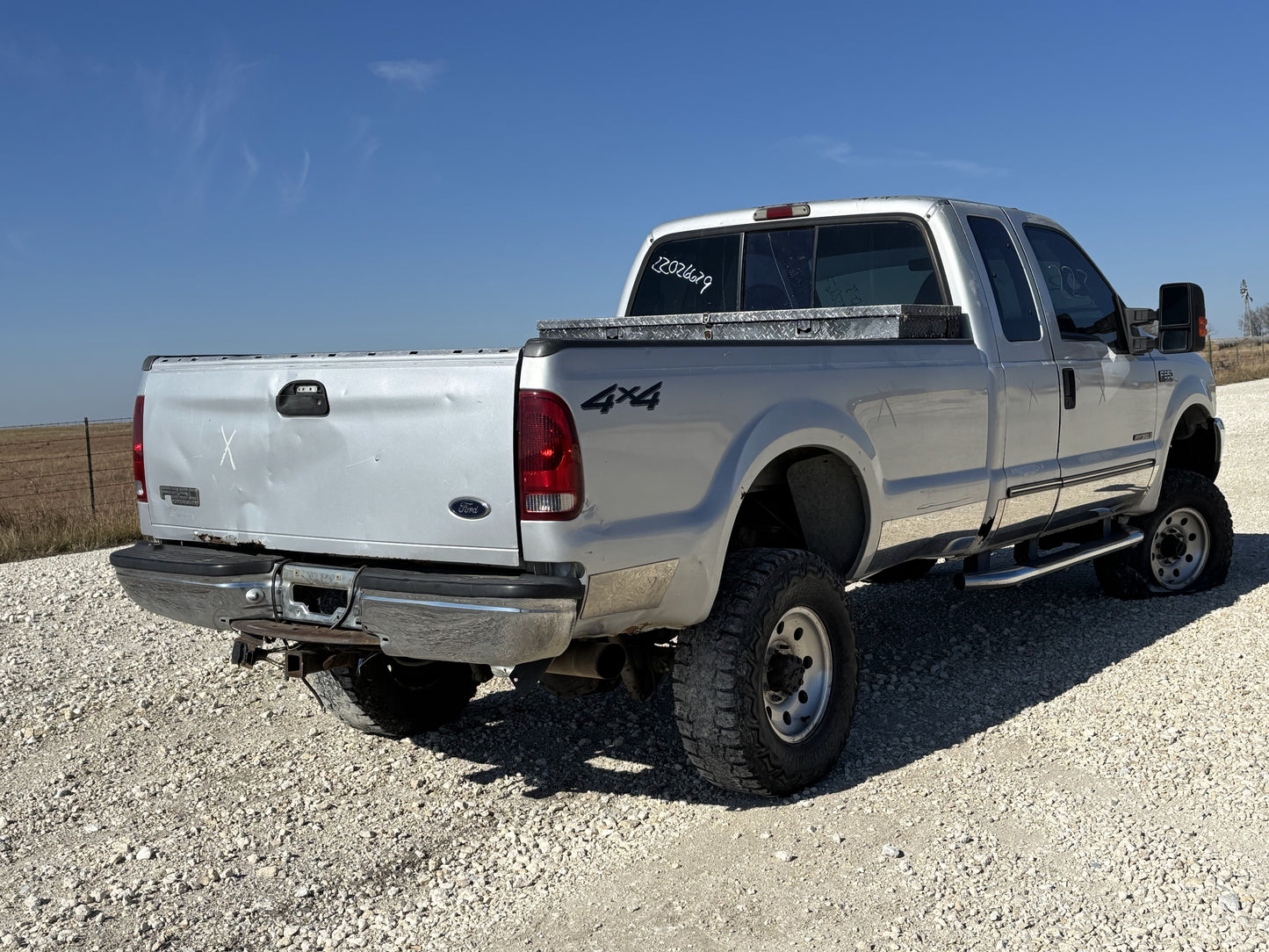 99-07 Ford F250 F350 Hood Z3 Silver