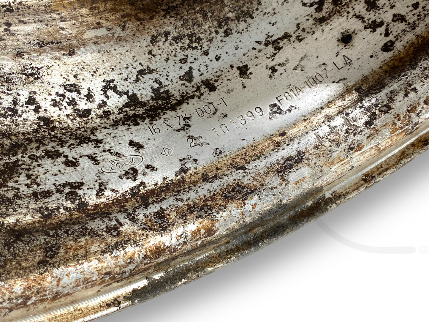 99-04 Ford F250 F350 SRW 16" Aluminum Wheel 16X7 Rim 8 Lug F81A-1007-La *Blem*