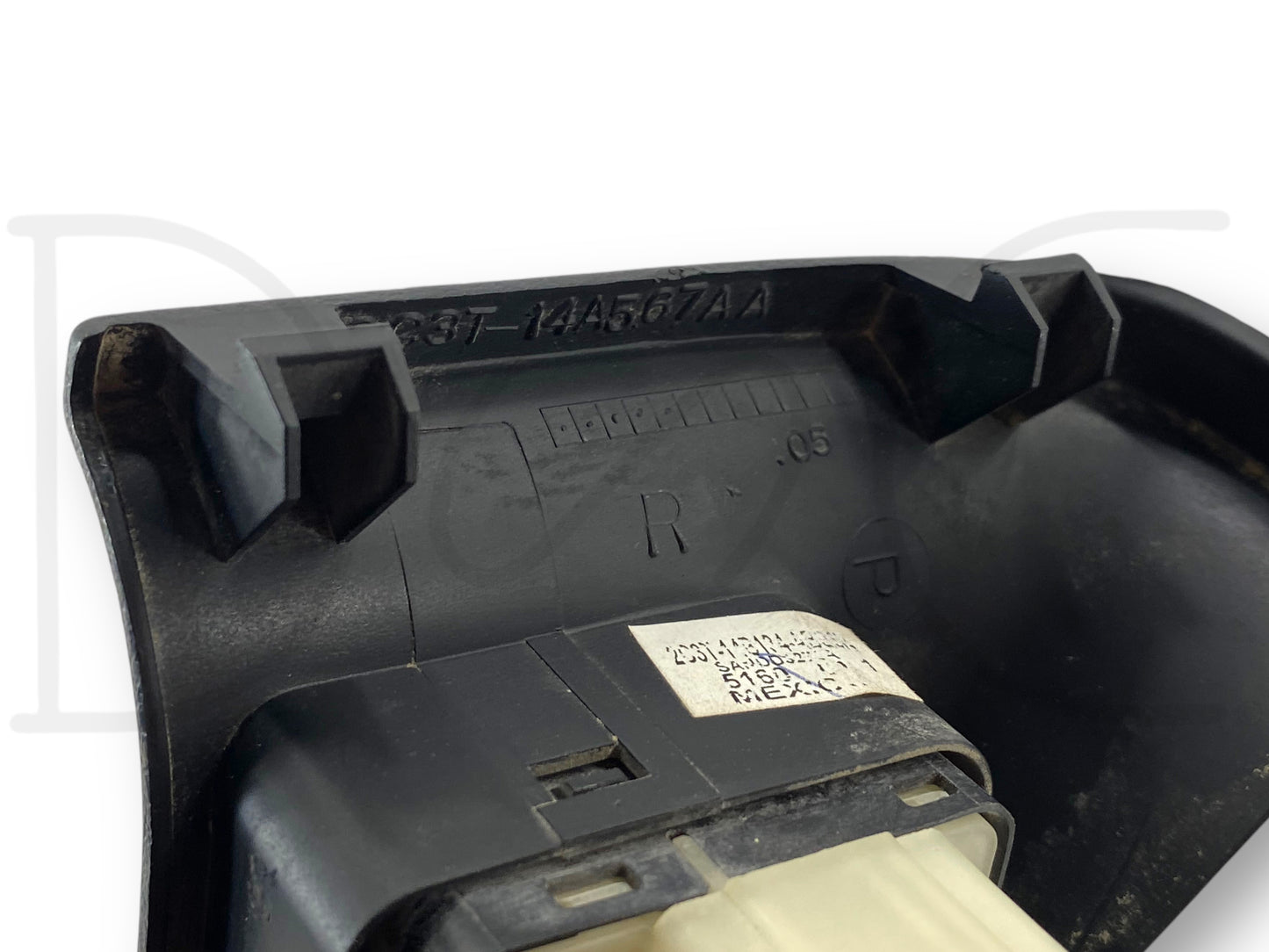02-07 Ford F250 F350 Crew Cab RH Right Passenger Rear Door Window Switch