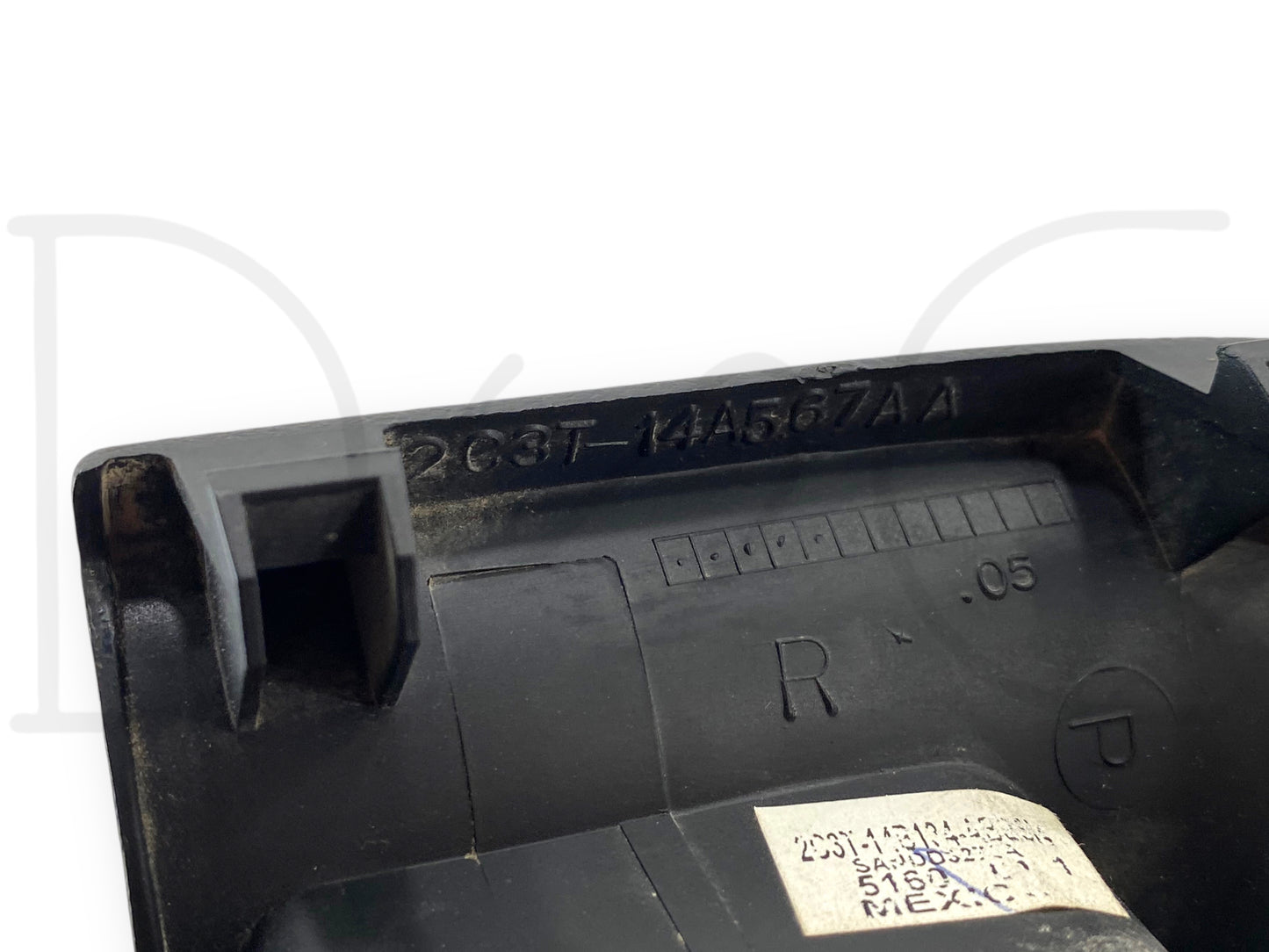 02-07 Ford F250 F350 Crew Cab RH Right Passenger Rear Door Window Switch
