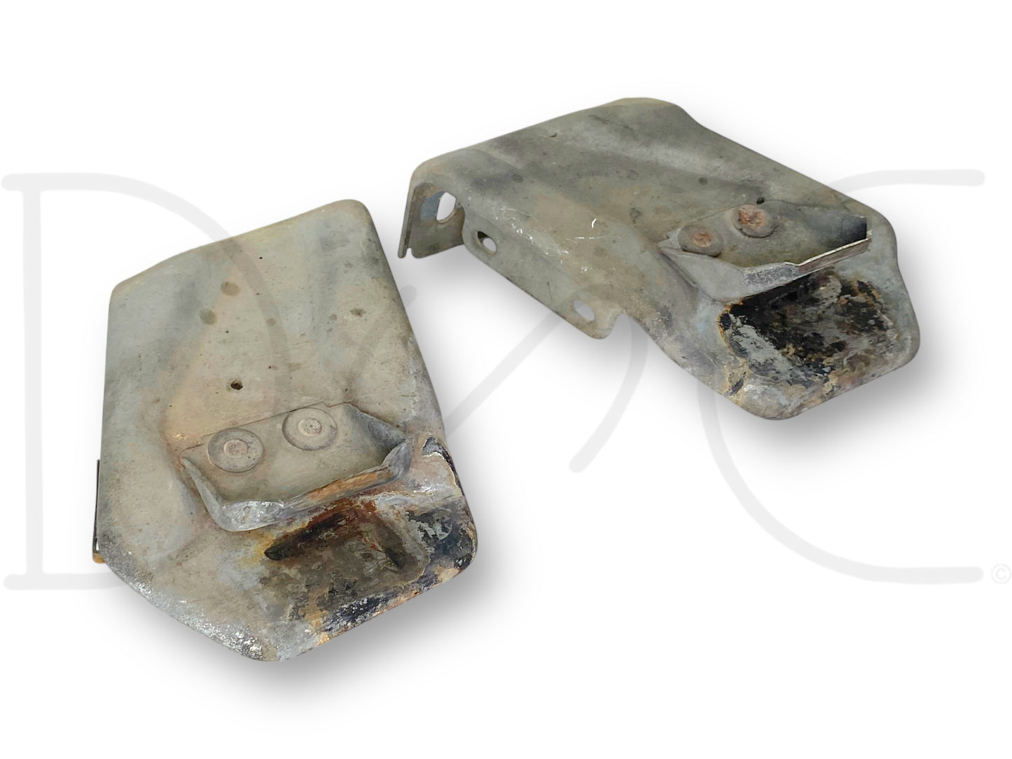 95-98 Ford F650 F750 F800 Truck Tilt Hood Rear Support Rest Bracket Set RH LH