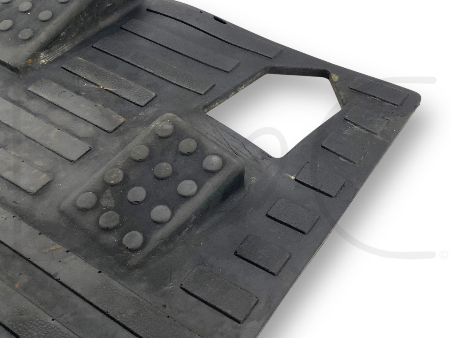 Cat 226B2 Skid Steer Loader 218-5601 Floor Mat
