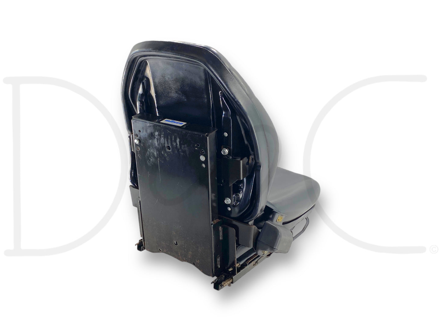 Cat 226B 226B2 Skid Steer Adjustable Suspension Seat Assembly W/ Seatbelt OEM