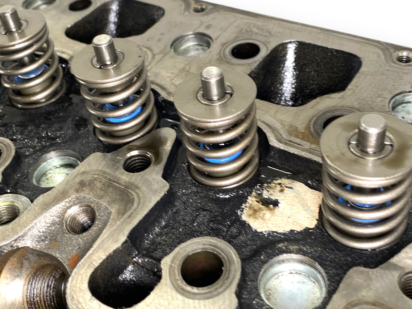 Cat C2.2 Cylinder Head 308-1859 Caterpillar Skid Steer Loader 226B