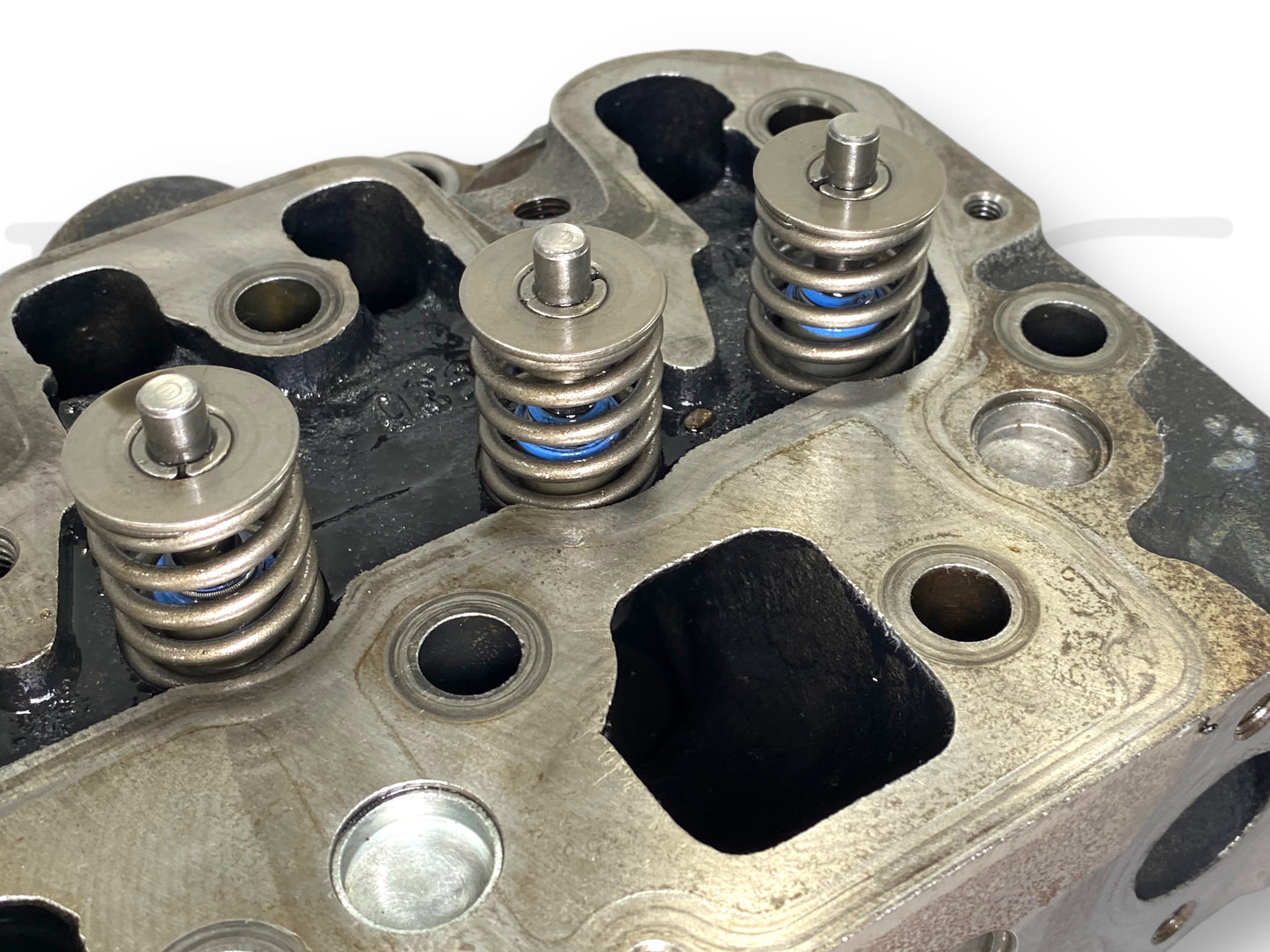 Cat C2.2 Cylinder Head 308-1859 Caterpillar Skid Steer Loader 226B