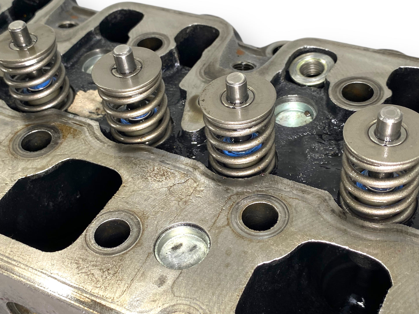 Cat C2.2 Cylinder Head 308-1859 Caterpillar Skid Steer Loader 226B