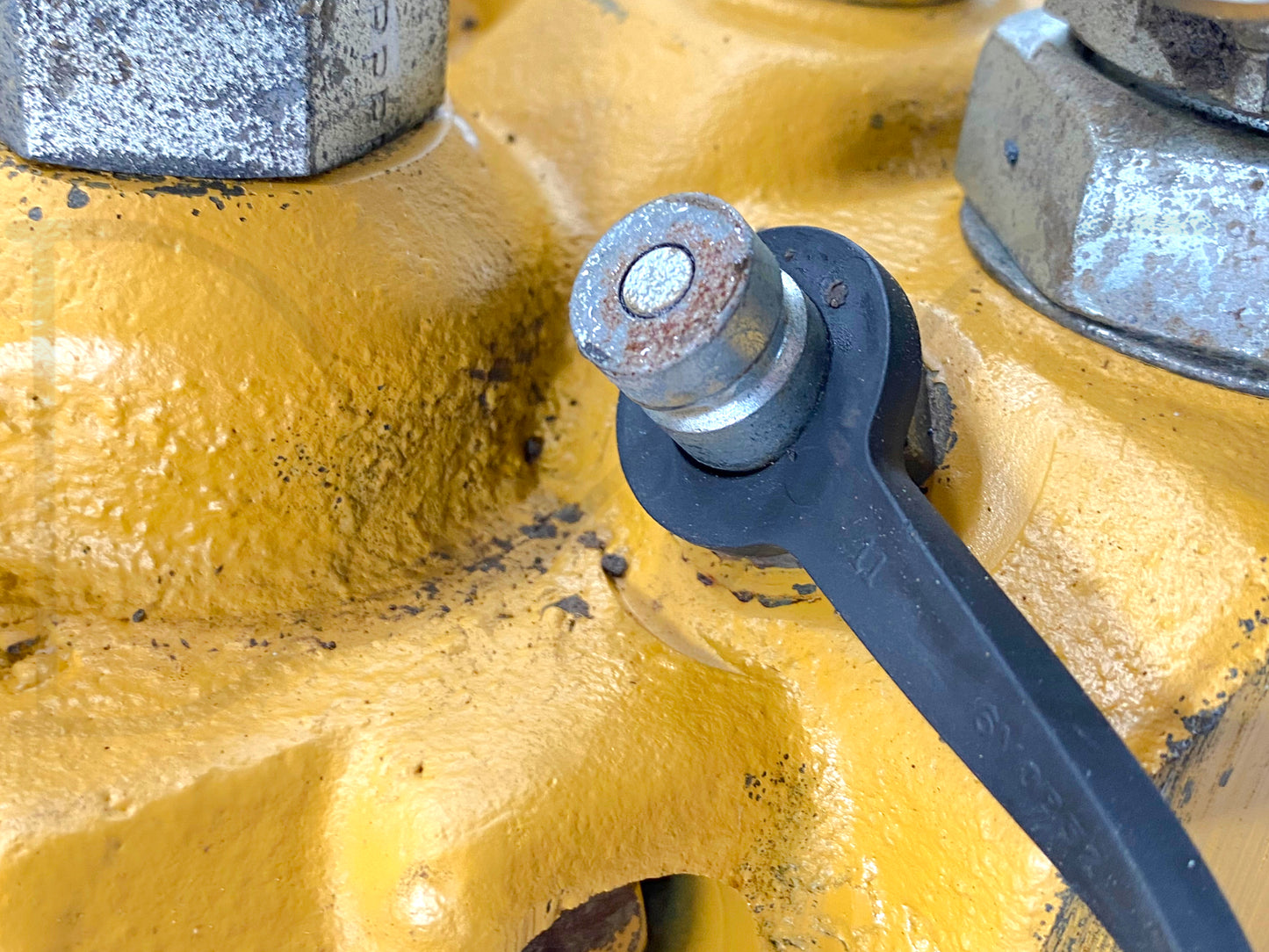 Cat 336-1317 Hydraulic Control Valve Caterpillar Skid Steer Loader 226B2