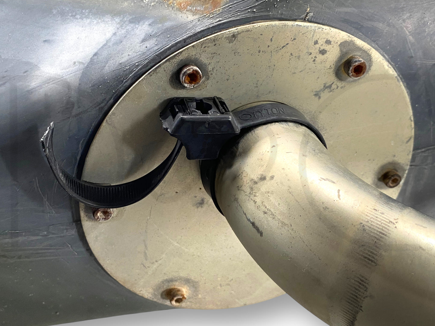 Cat 204-1493 Hydraulic Reservoir Tank OE Caterpillar Skid Steer Loader 226B2