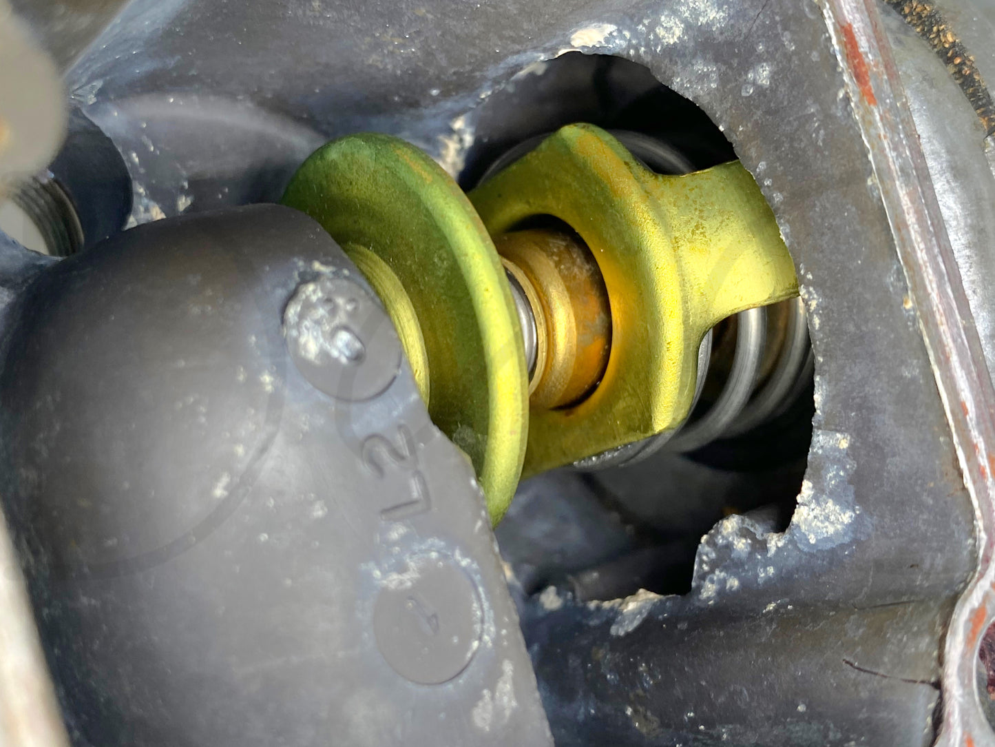 Cat 483-3937 Thermostat Housing Caterpillar C2.2 Diesel Engine