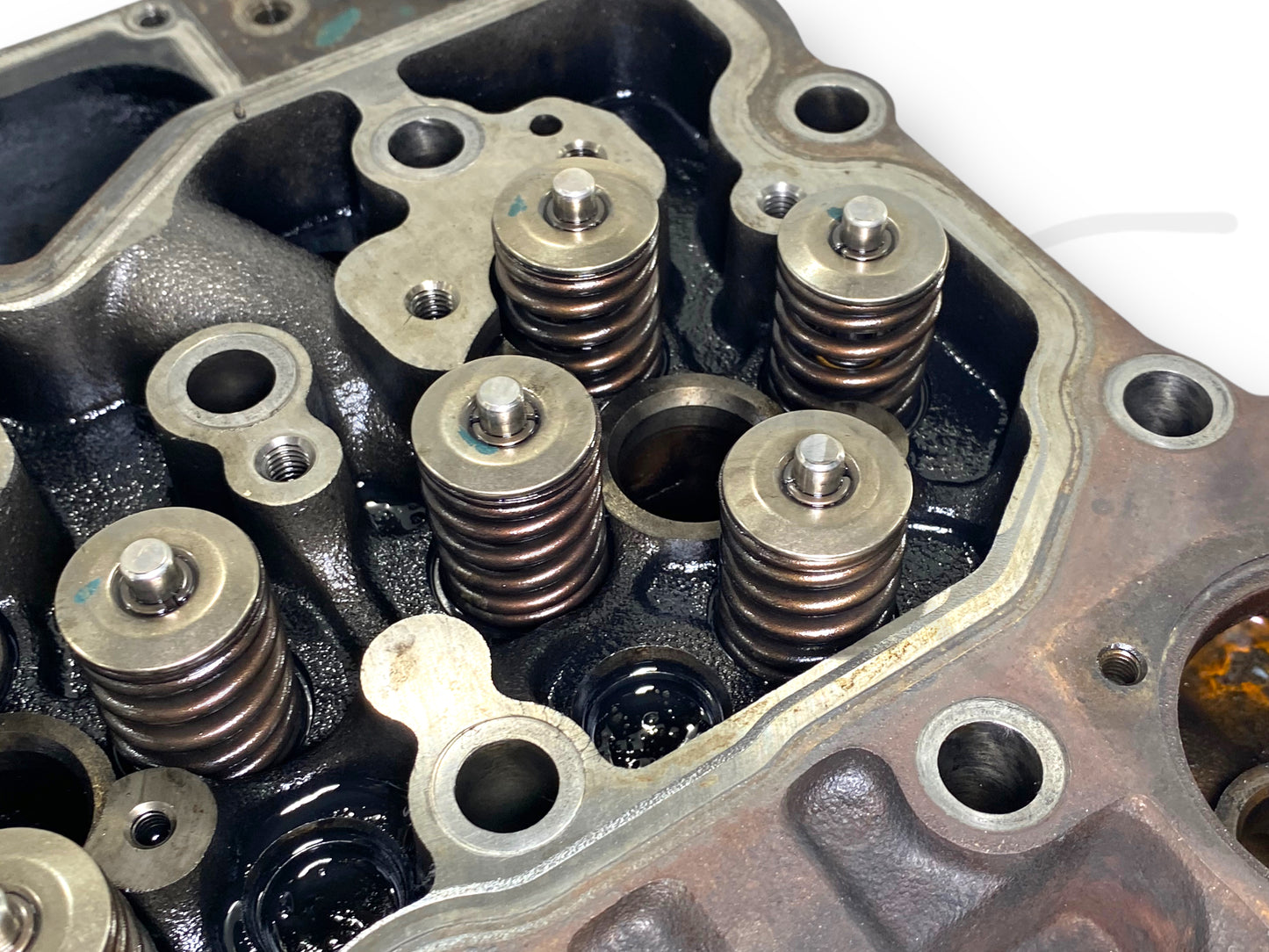 07-11 Dodge Ram 6.7 6.7L Isb Cummins Diesel 24 Valve Cylinder Head OEM 3977221