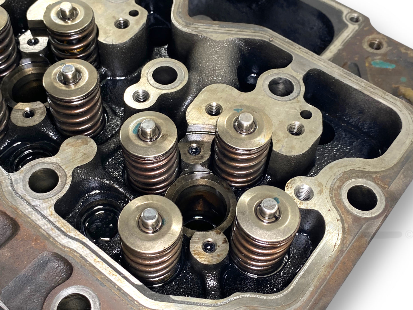 07-11 Dodge Ram 6.7 6.7L Isb Cummins Diesel 24 Valve Cylinder Head OEM 3977221