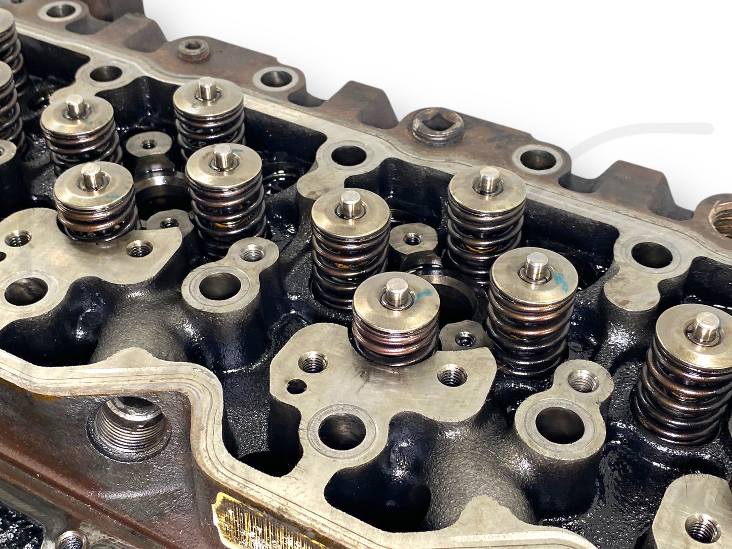 07-11 Dodge Ram 6.7 6.7L Isb Cummins Diesel 24 Valve Cylinder Head OEM 3977221