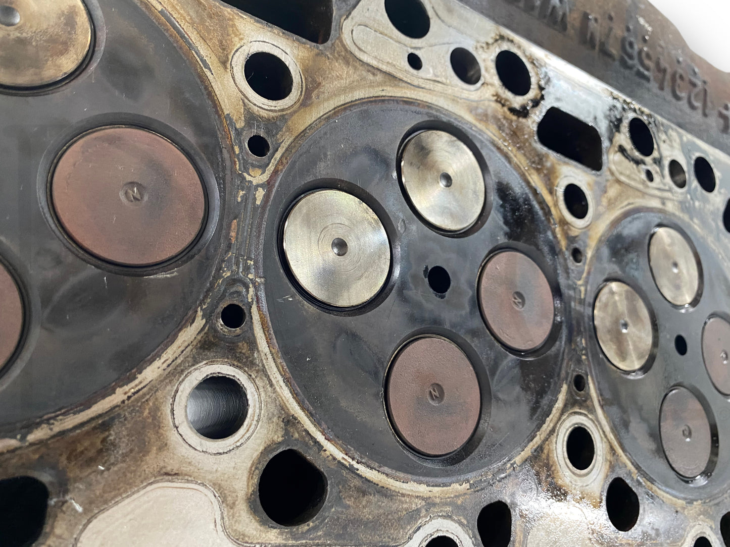 07-11 Dodge Ram 6.7 6.7L Isb Cummins Diesel 24 Valve Cylinder Head OEM 3977221