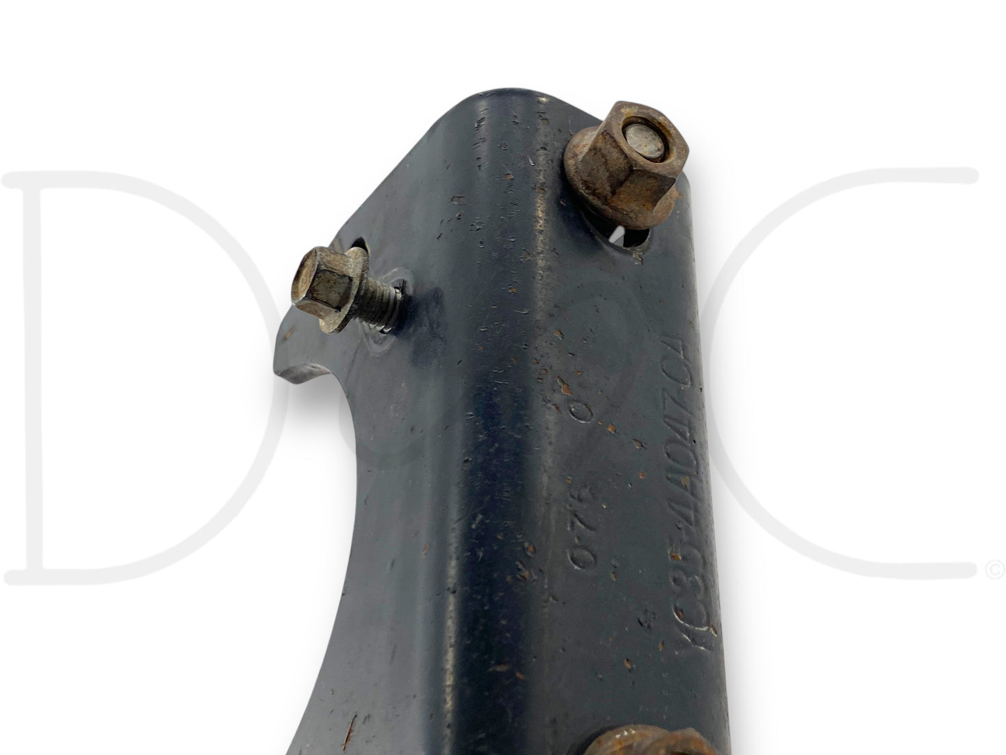 99-04 Ford F250 F350 RH Right Passenger Rear Axle Lower Shock Mount Bracket OEM