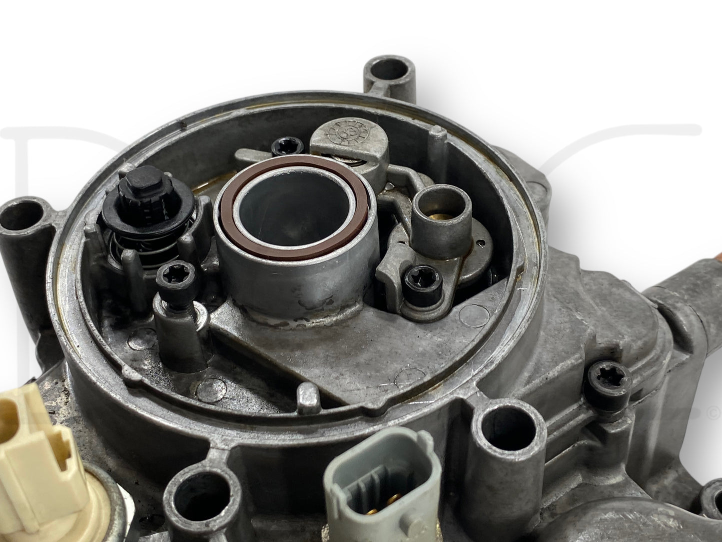 03-04 Ford F250 F350 6.0 6.0L Diesel Oil Cooler Housing Cover Assembly