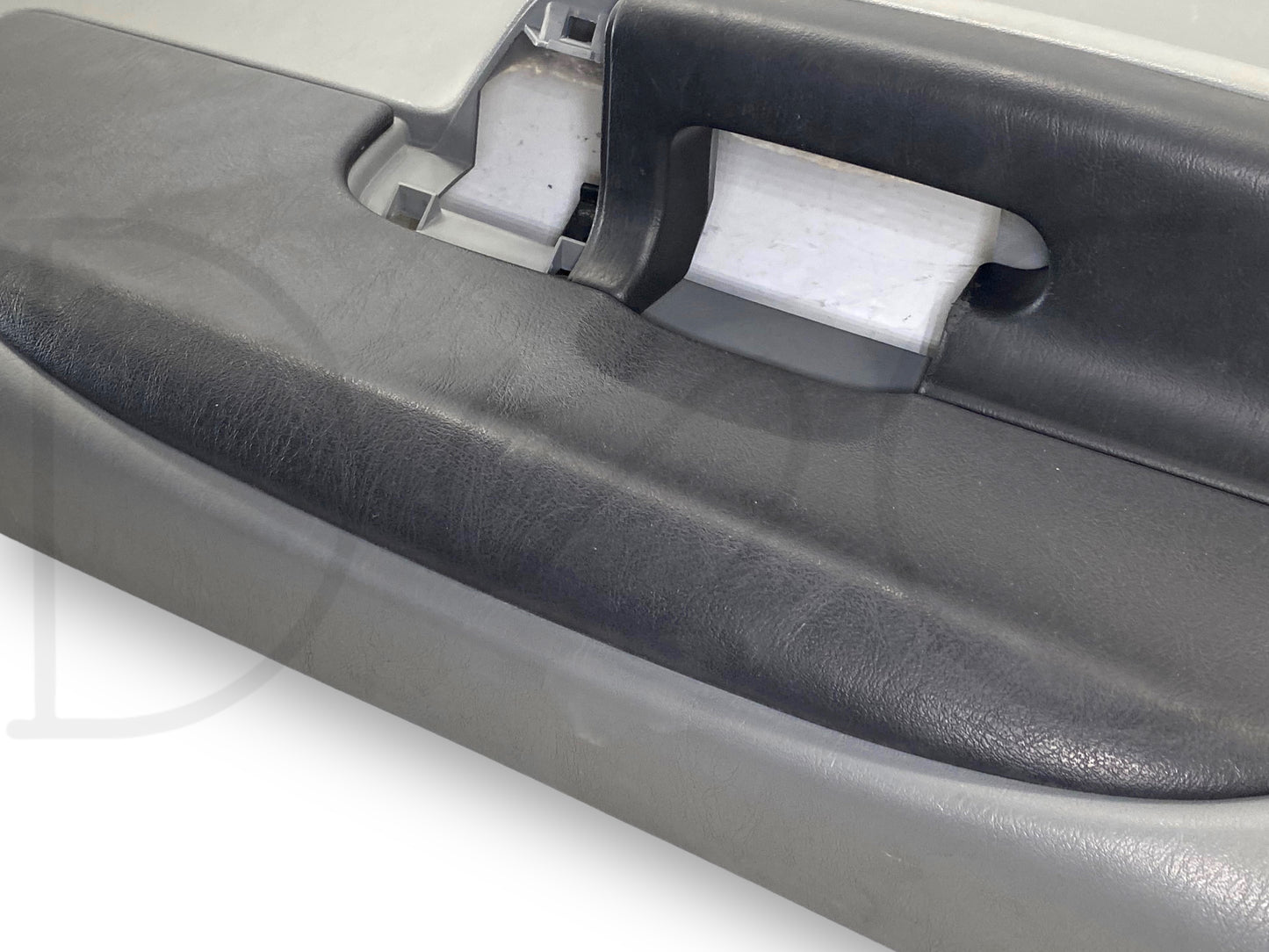 99-07 Ford F250 F350 XLT LH Left Driver Rear Door Panel Power Gray OE