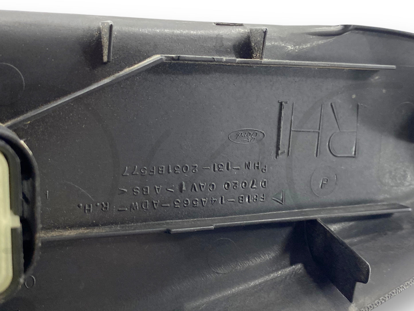 02-07 Ford F250 F350 RH Right Passenger Front Power Window Lock Switch Panel