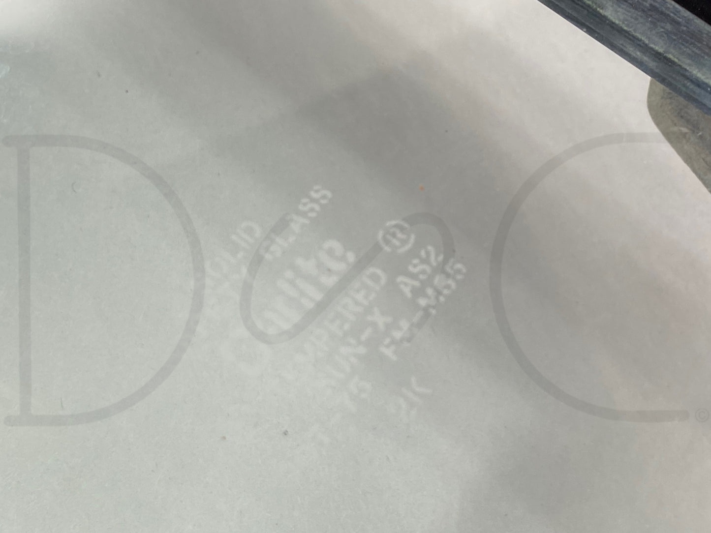 92-97 Ford F250 F350 LH Left Driver Vent Wing Window Glass Assembly OEM