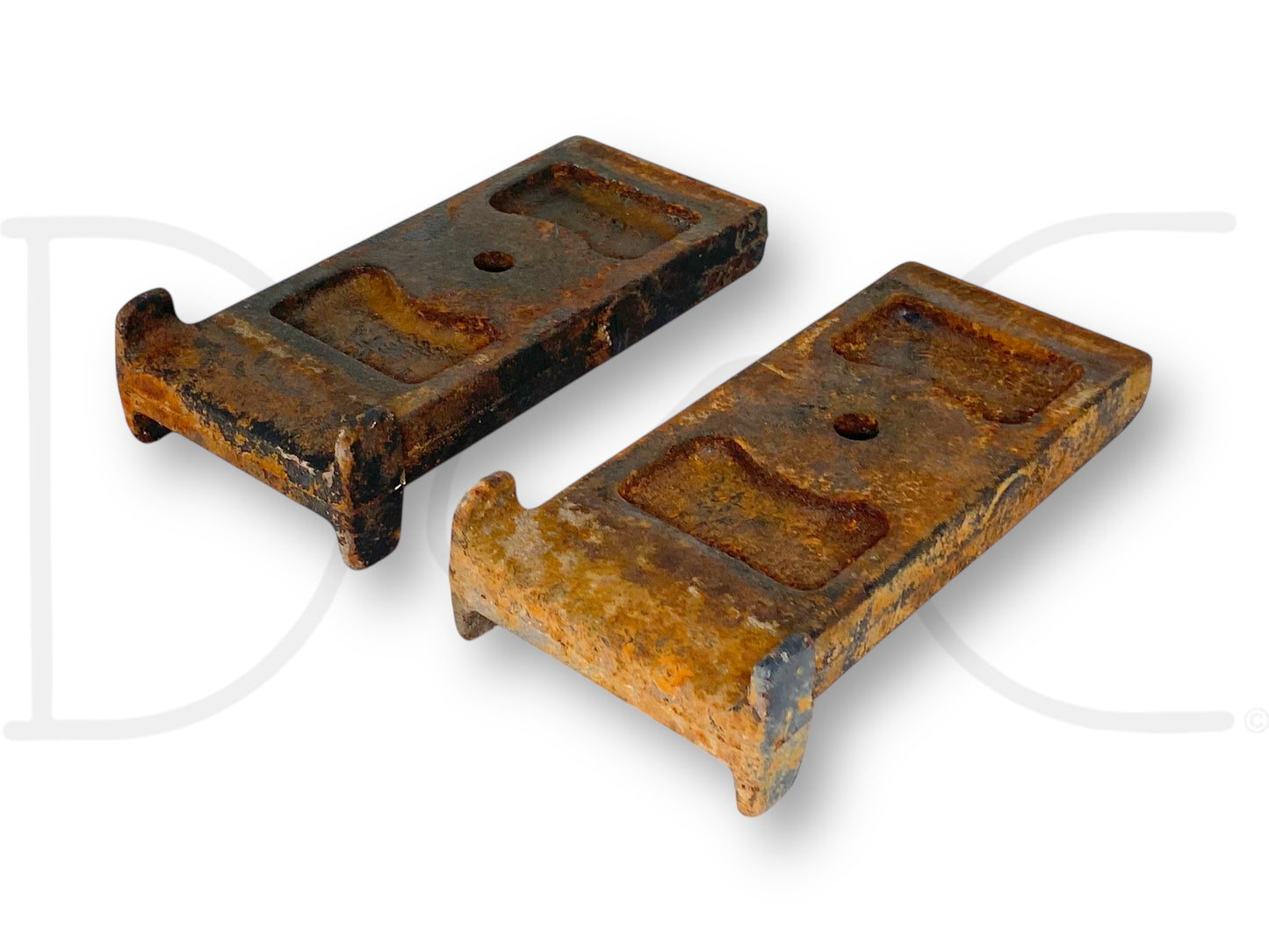 88-97 Ford F450 Rear Auxiliary Leaf Spring Spacer Mount Set E8Ta-5594-Aa