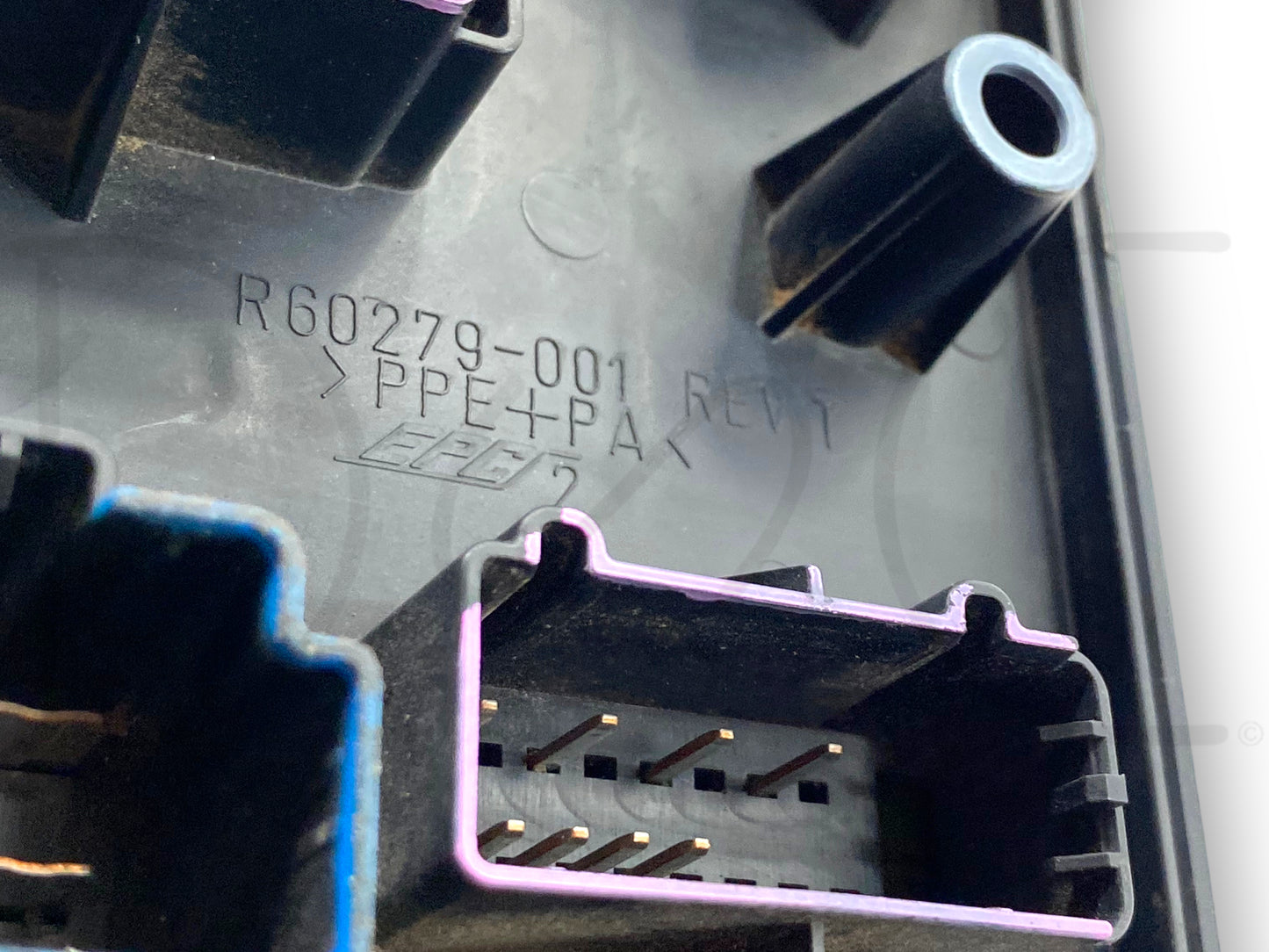 05-07 Ford F250 F350 Dash Interior Fuse Box Relay Module OE 5C3T-14A067-Ae