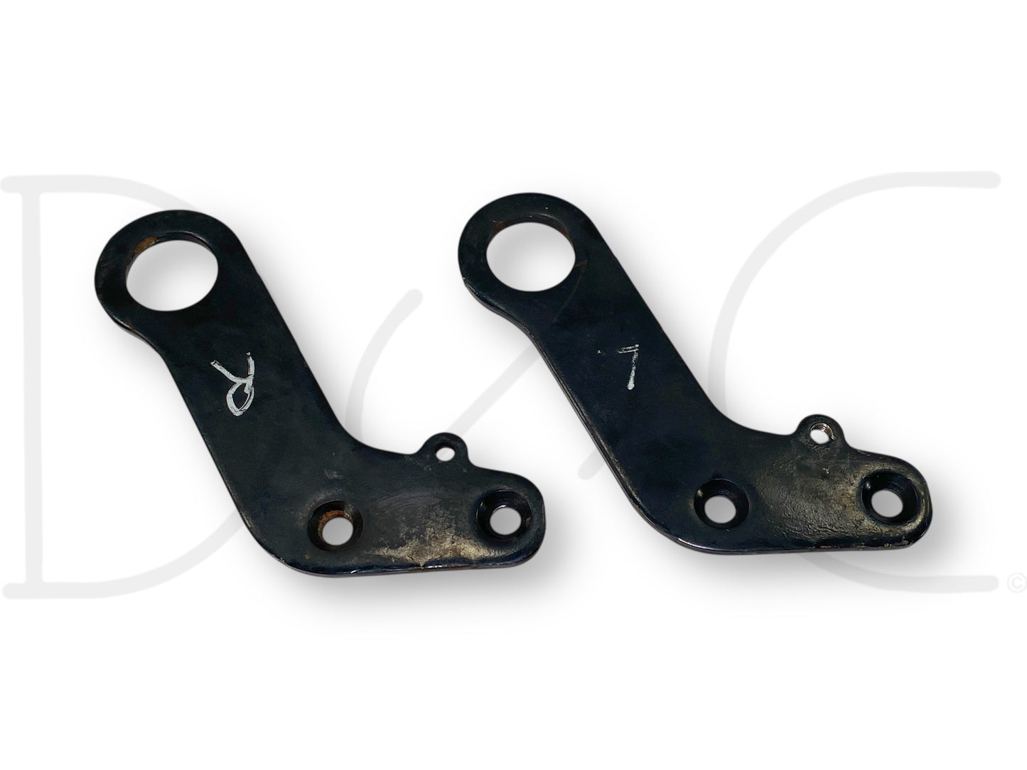 03-07 Ford F250 F350 6.0 6.0L Powerstroke Engine Lifting Eye Hook Bracket Set OE