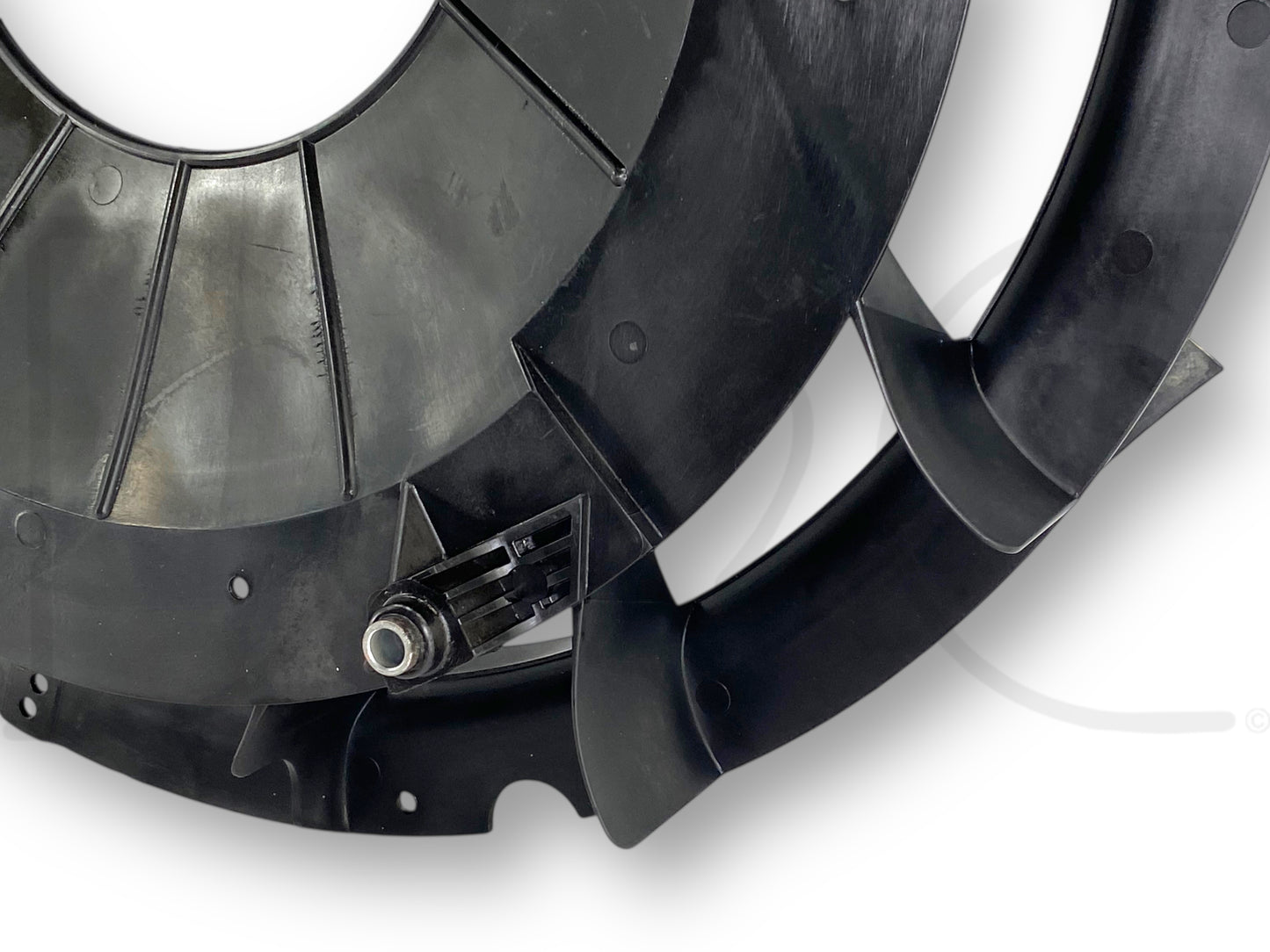 05-07 Ford F250 6.0 6.0L Diesel Radiator Inner Fan Shroud 5C34-8B614-Ca *Blem*