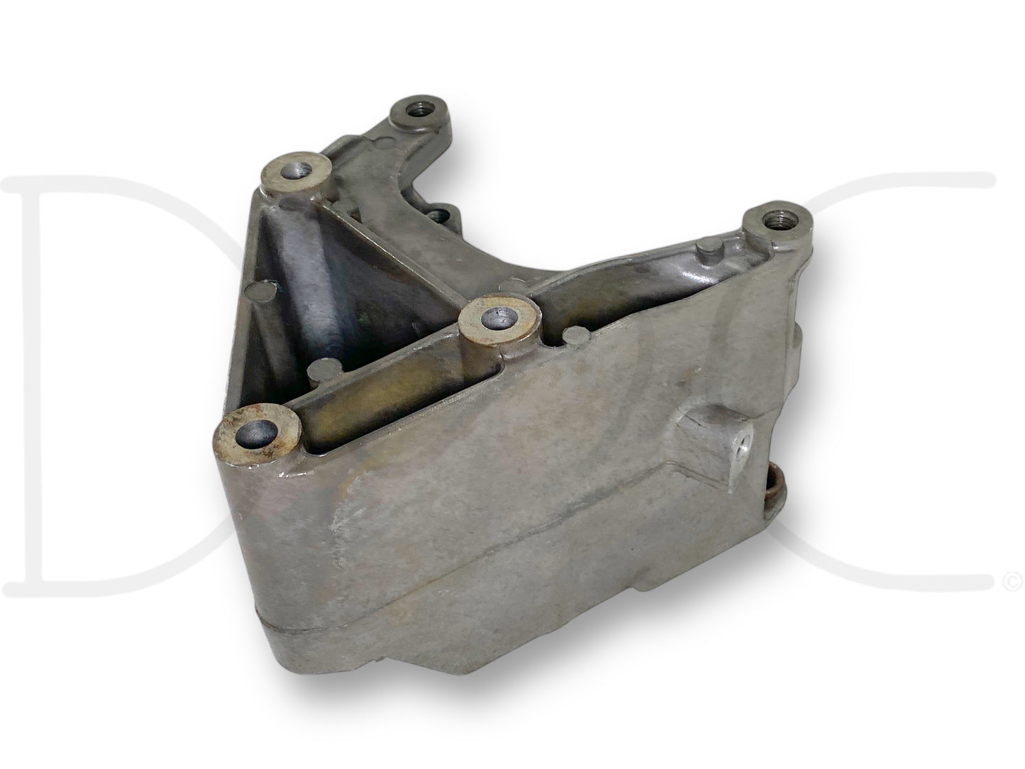 96-02 Chevy GMC 4.3 5.0 5.7 Vortec Alternator Bracket OEM 10236997