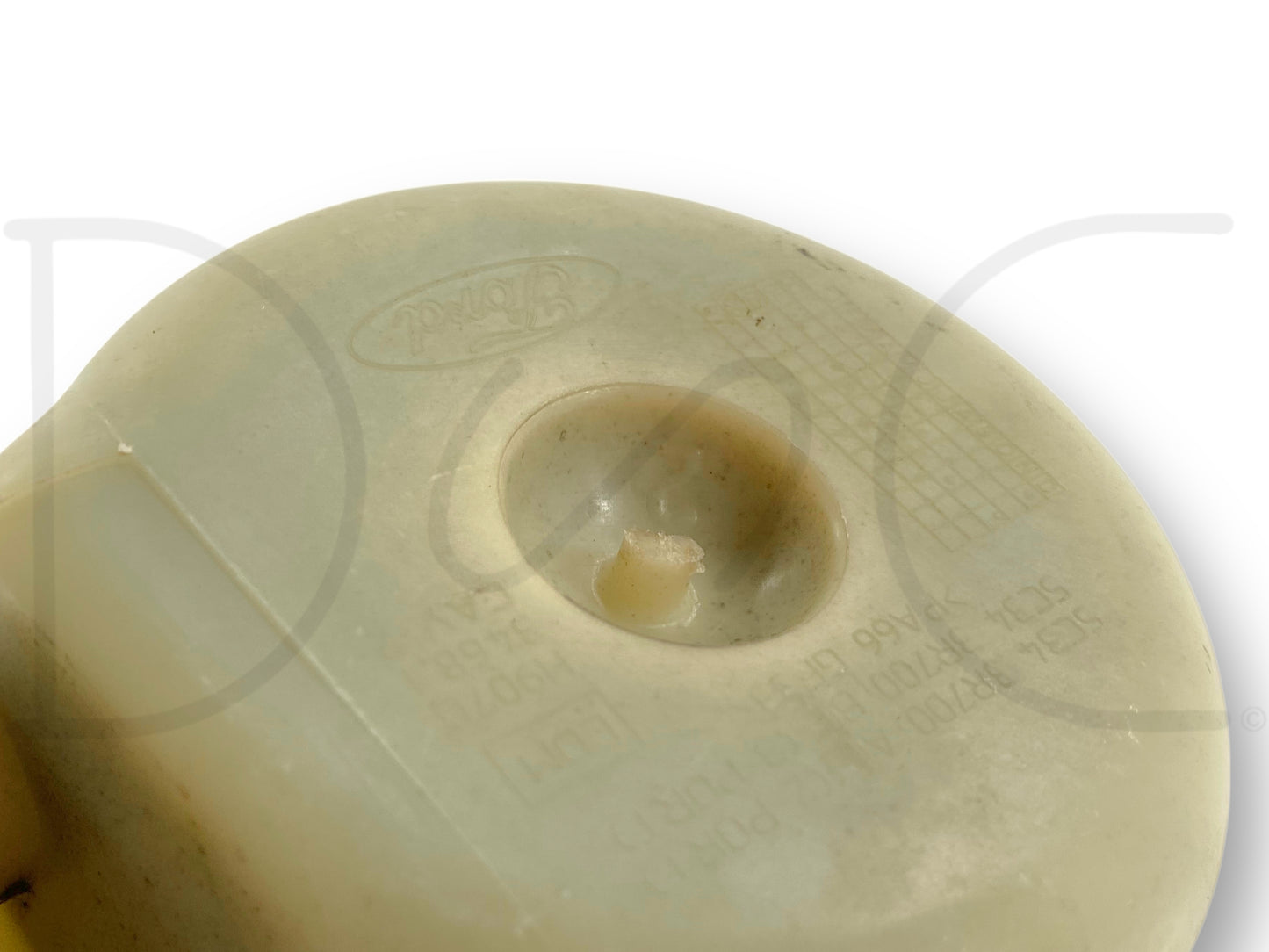 05-07 Ford F250 F350 6.0L Power Steering Fluid Reservoir 3 Port 5C34-3R700-Be