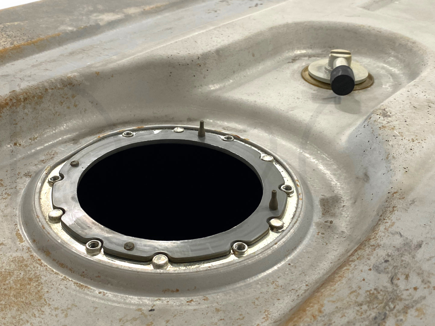 01-10 Ford F350 F450 F550 Diesel Chassis Cab Rear Fuel Tank OEM 6C34-9K007-Hd