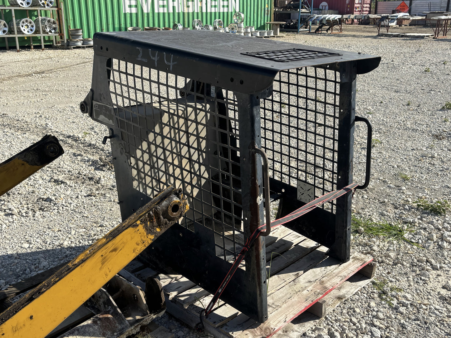 Cat 226B2 Skid Steer Cab Shell Assembly Rops 218-6367