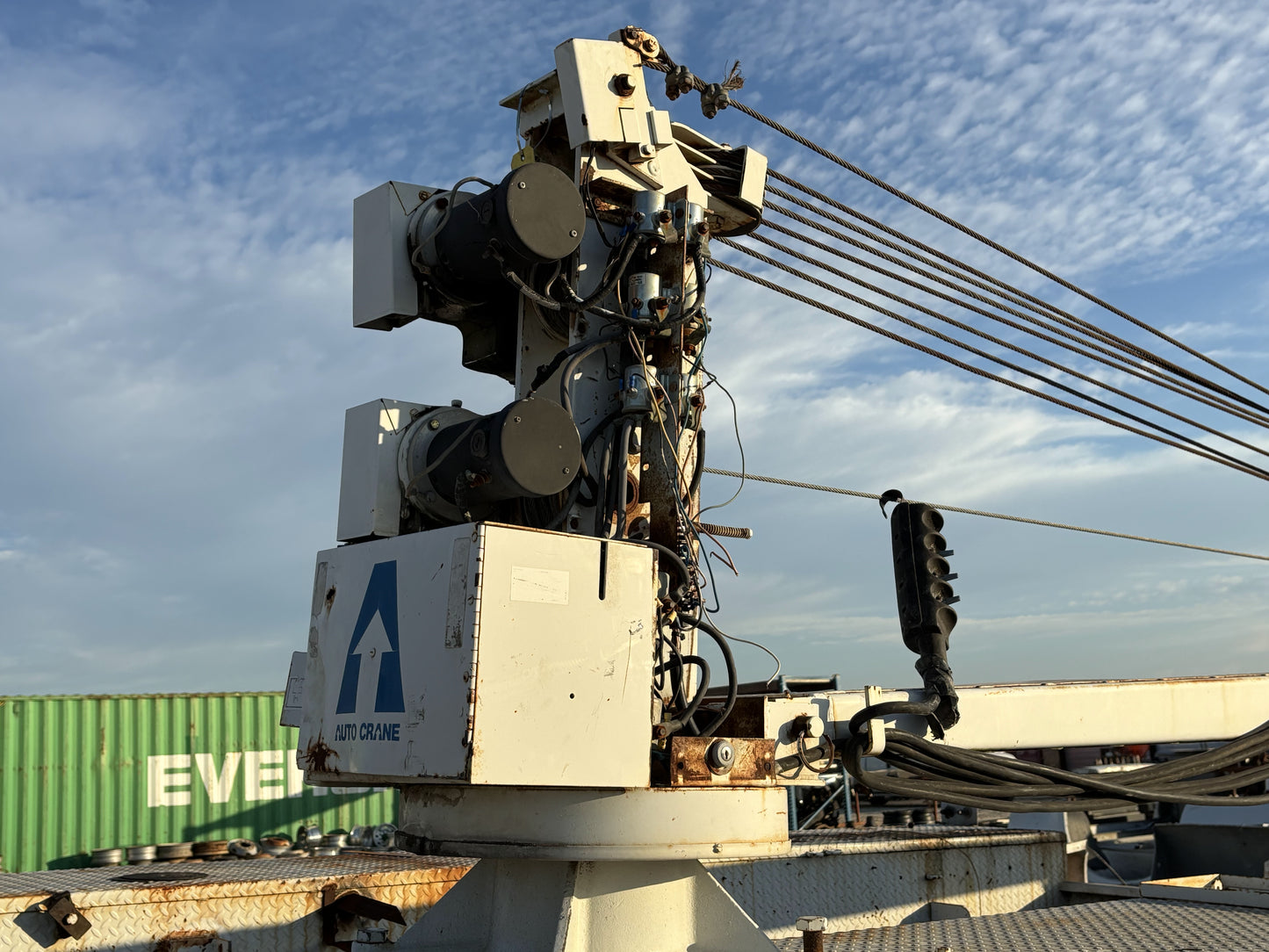 Auto Crane 6006E 17' Boom Electric Truck Mount Crane W/ Control Pendant