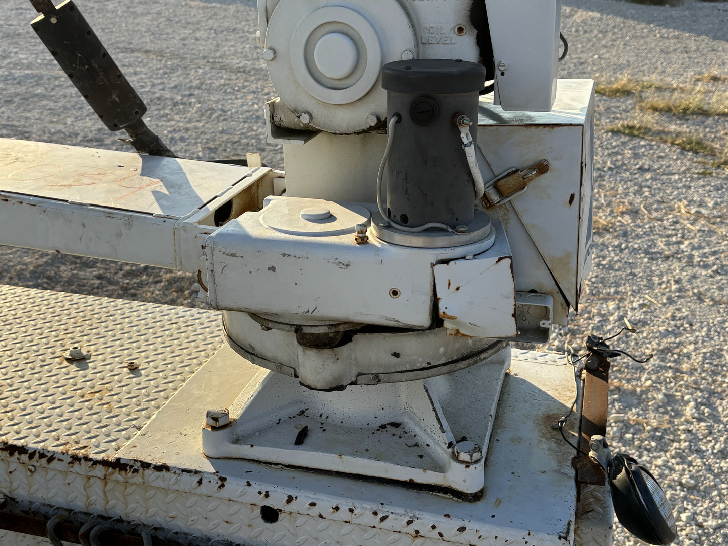 Auto Crane 6006E 17' Boom Electric Truck Mount Crane W/ Control Pendant