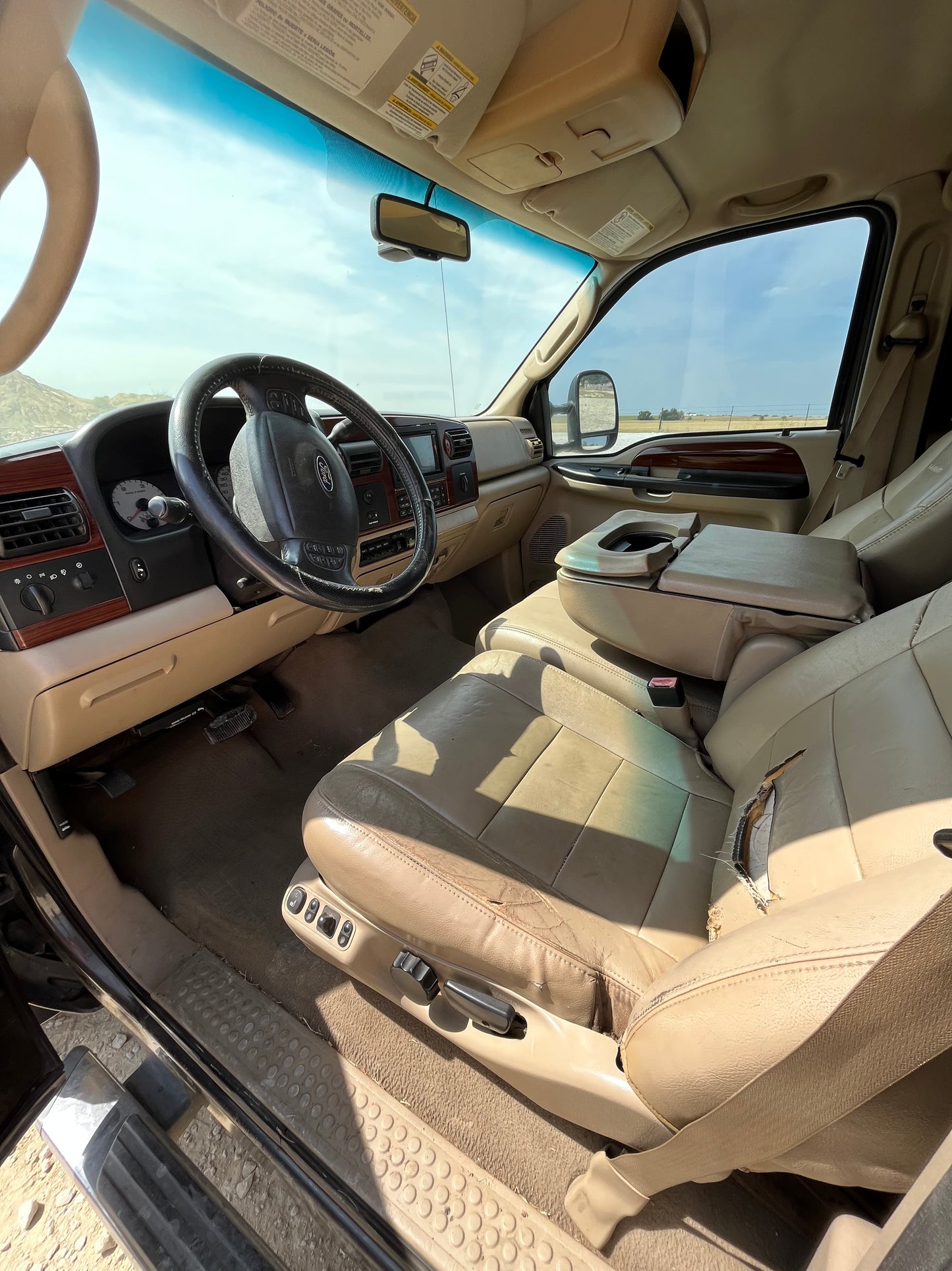 2005-2007 Ford F250 F350 Rear LH Left Driver Crew Cab Door Charcoal Beige