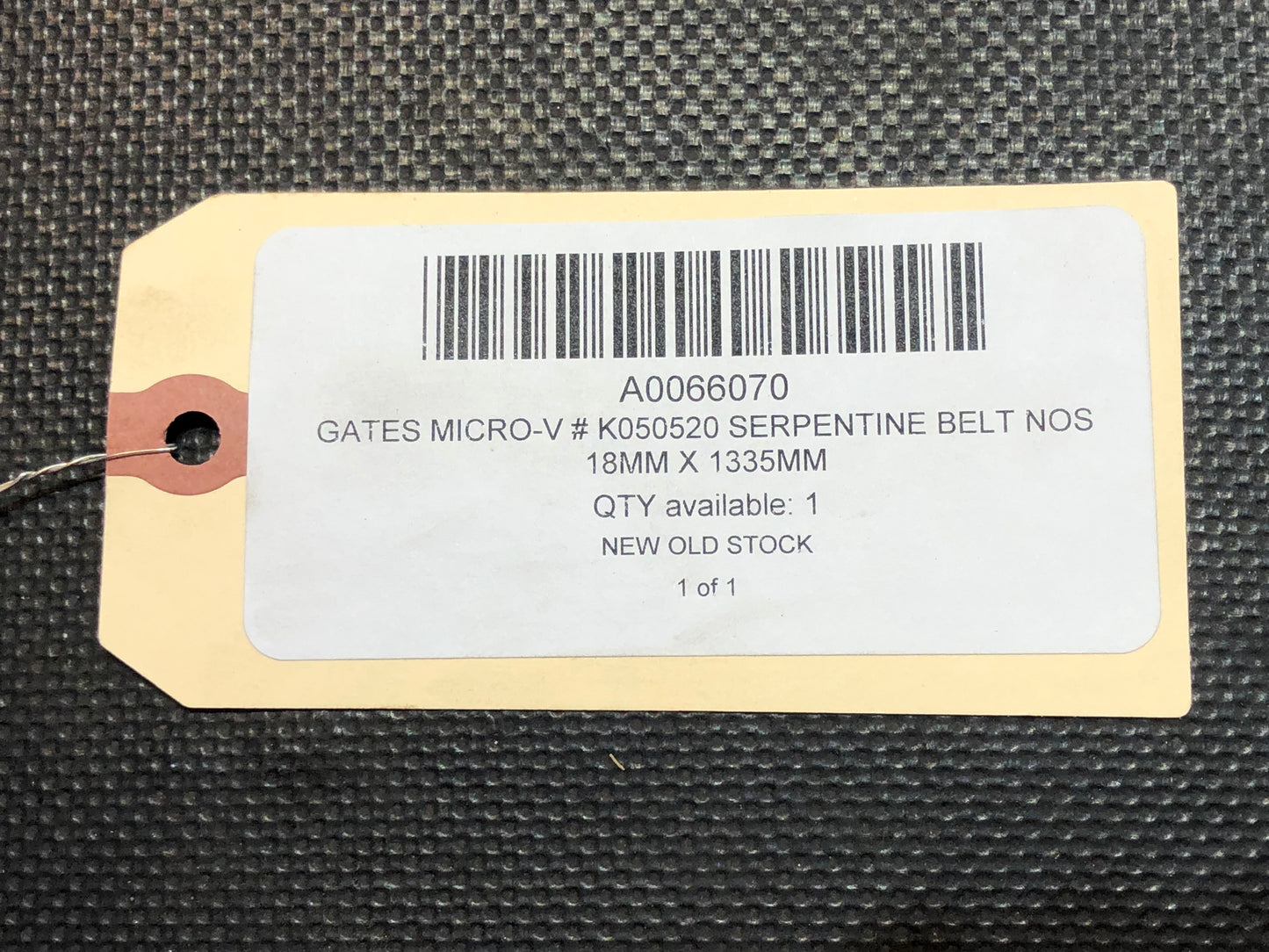 Gates Micro-V # K050520 Serpentine Belt NOS 18mm X 1335mm