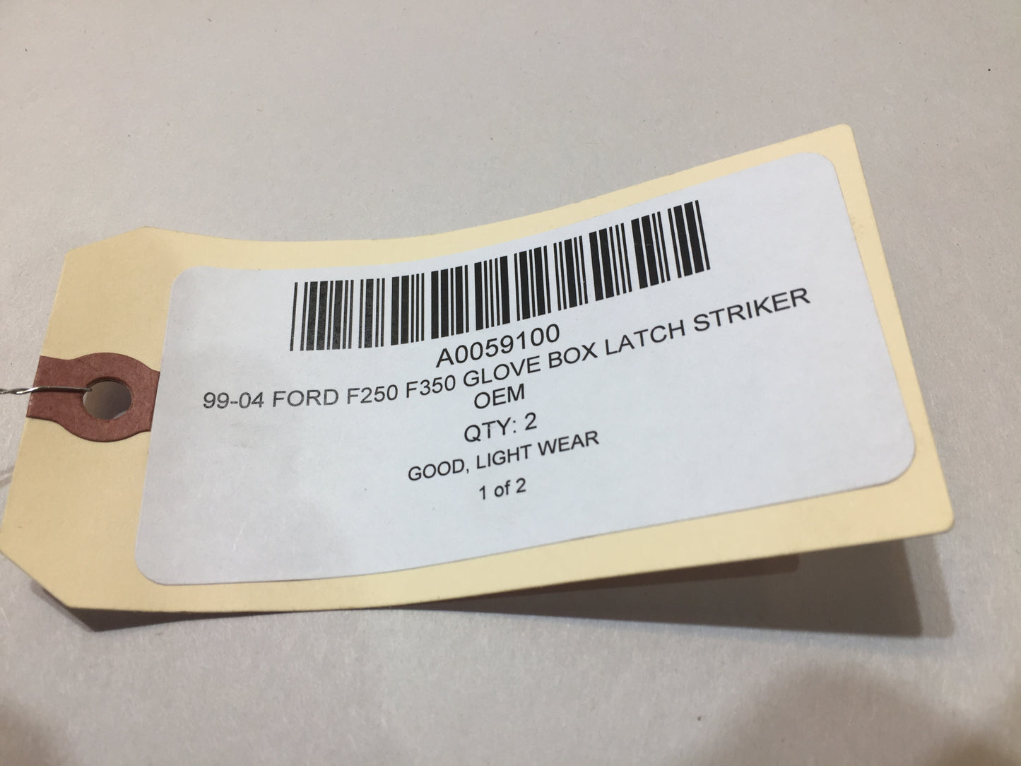 99-04 Ford F250 F350 Glove Box Latch Striker OEM