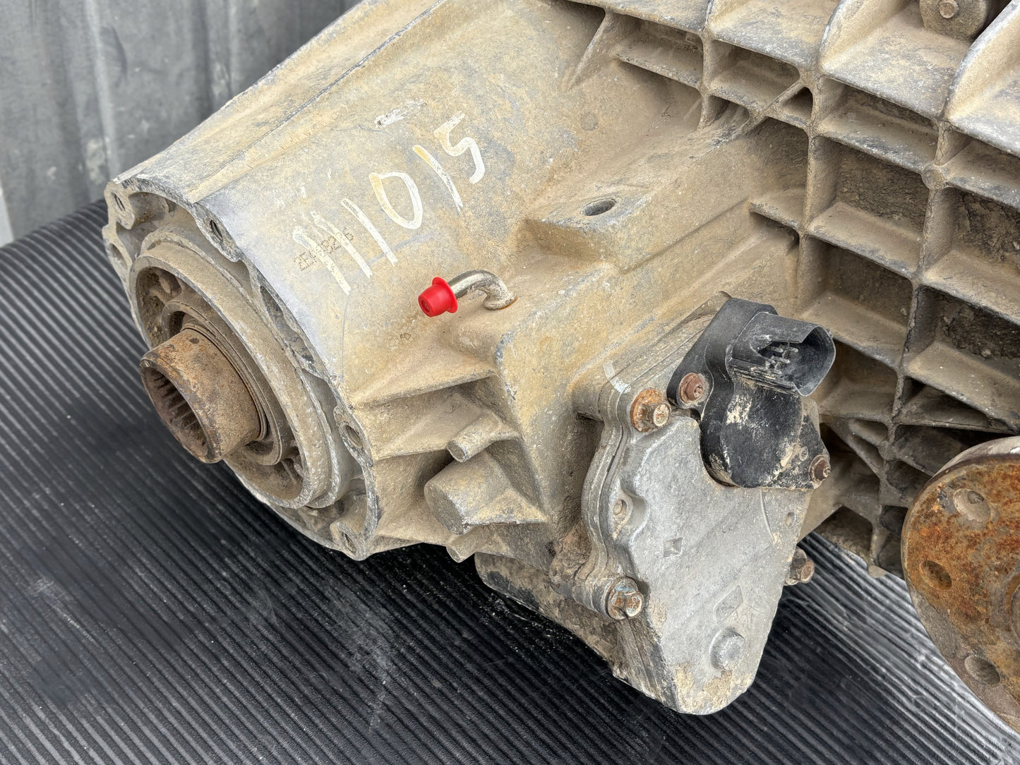 99-02  Ford F250 F350 NP273-F Auto Shift Transfer Case - ZF-6