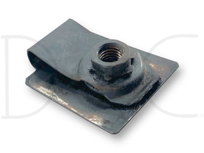99-07 Ford F250 F350 Bed Bolt Nut Clip M12  Mount Mounting Bolt Retainer OE