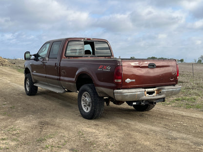 2005-2007 Ford F250 F350 Front LH Door Maroon/Tan Kr